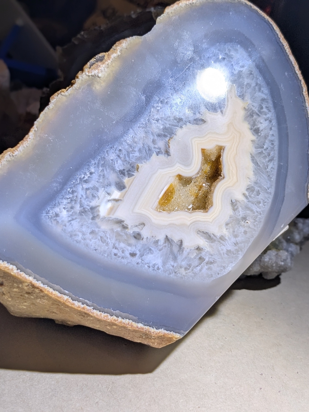 Home Collection Blue and White Agate Geode with Gold Center